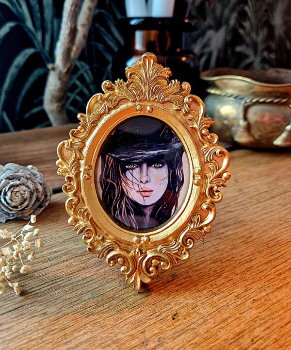 Miniature doré "Doloresse"