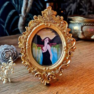 Miniature doré « Terre-Mère »
