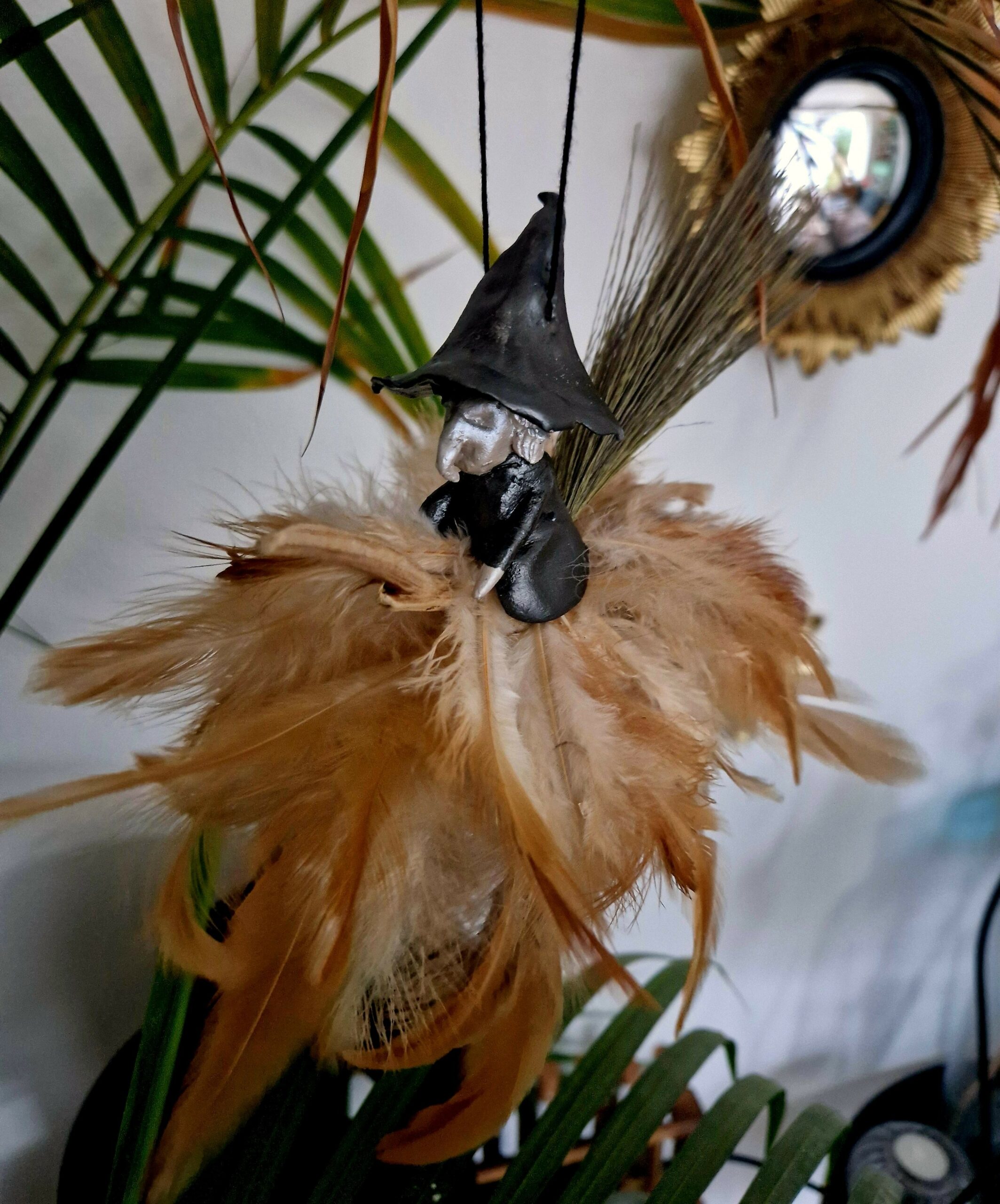 Sorcières à suspendre – Image 3