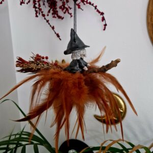 Sorcières à suspendre