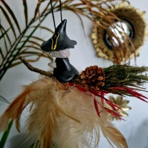 Sorcières à suspendre