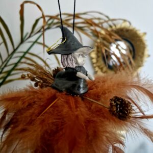 Sorcières à suspendre