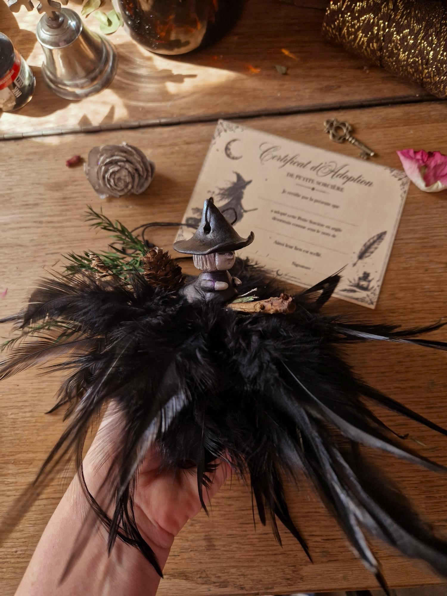 sorcière protectrice argile suspendre artisanale noire pièce unique